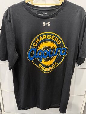 Under Armour short sleev shirt (dri fit)